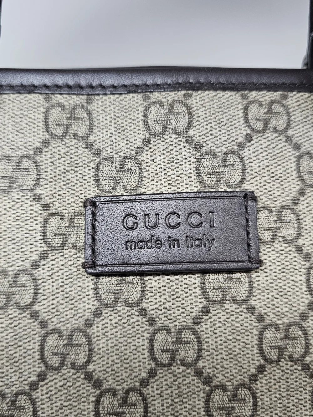 Gucci GG Supreme Canvas Tote Bag in Beige and Brown